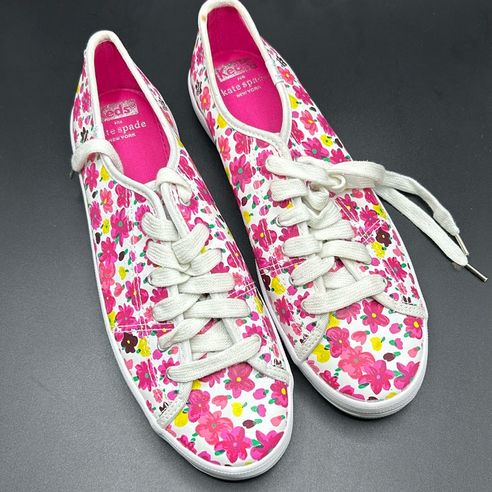 Keds Kate Spade New York Kickstart Floral Sneakers. New without tags 🥳